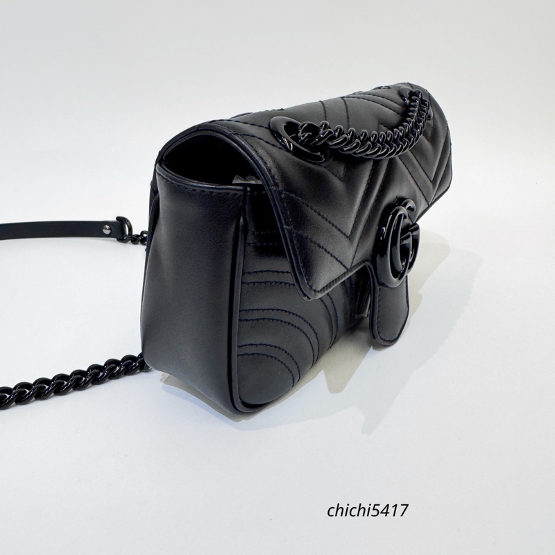 Gucci Mini Marmont 22 黑牛皮黑釦馬夢斜背包 近全新-2