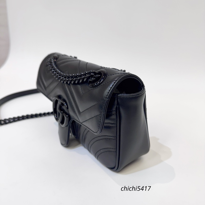 Gucci Mini Marmont 22 黑牛皮黑釦馬夢斜背包 近全新-3