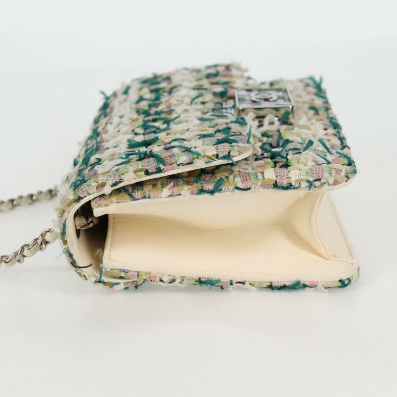 【日本直送】香奈兒鏈條絎縫肩背包，斜紋軟呢白色，CC標誌，型號BA2164AM-2