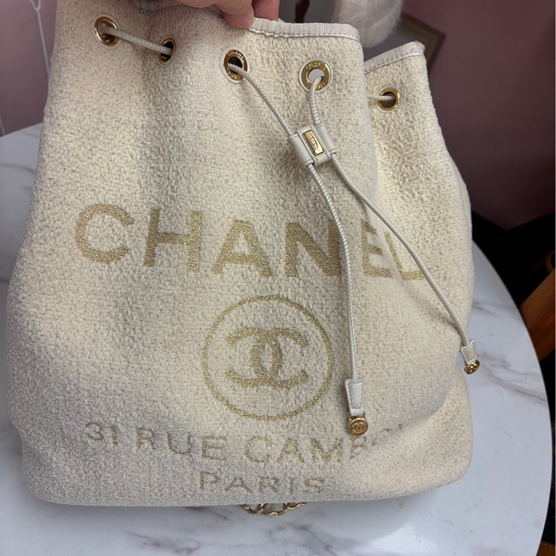 Chanel 象牙白色束口袋 水桶包 背包-10