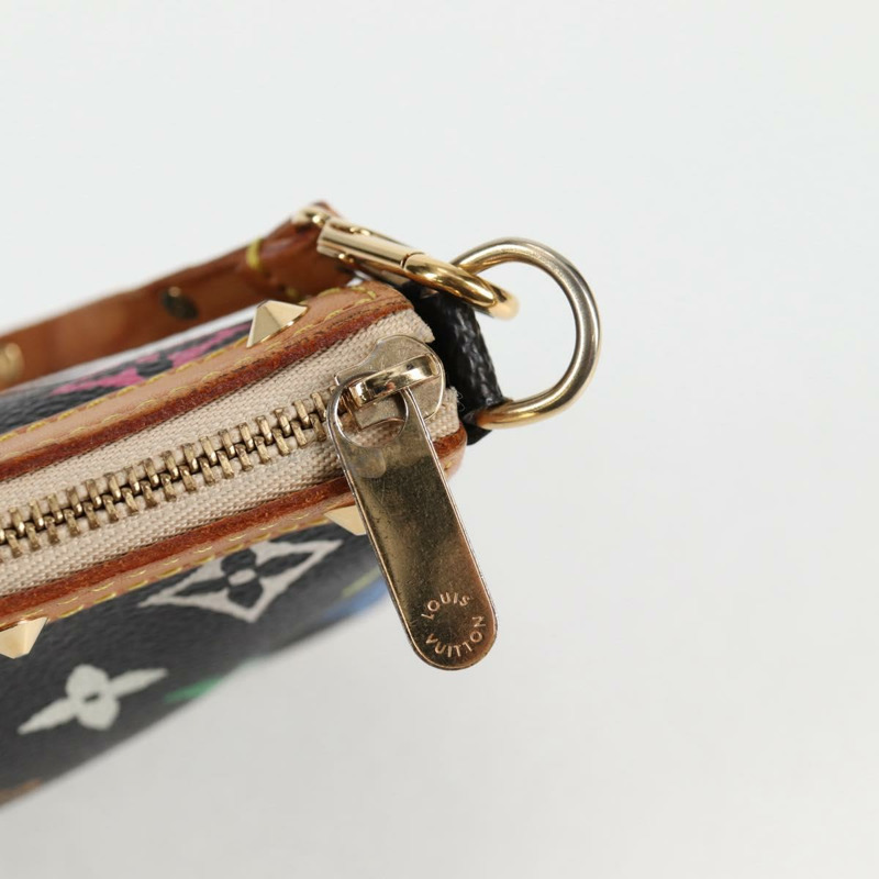 【日本直送】路易威登 Monogram 多色手拿包配件黑色 M92648 正品 115215V-15