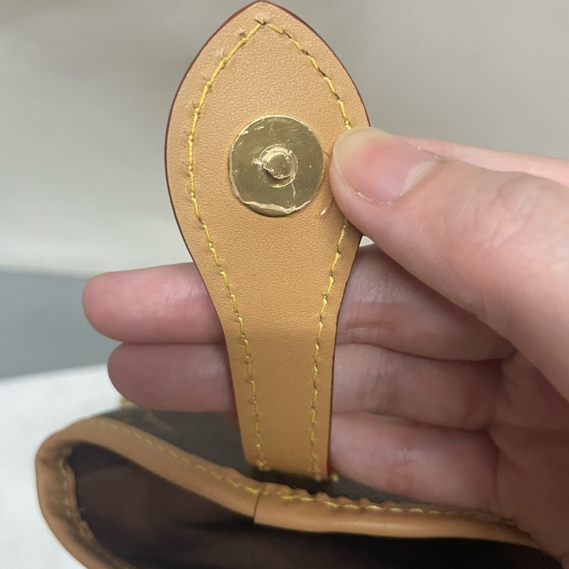 LV Fold Me 收納包-9