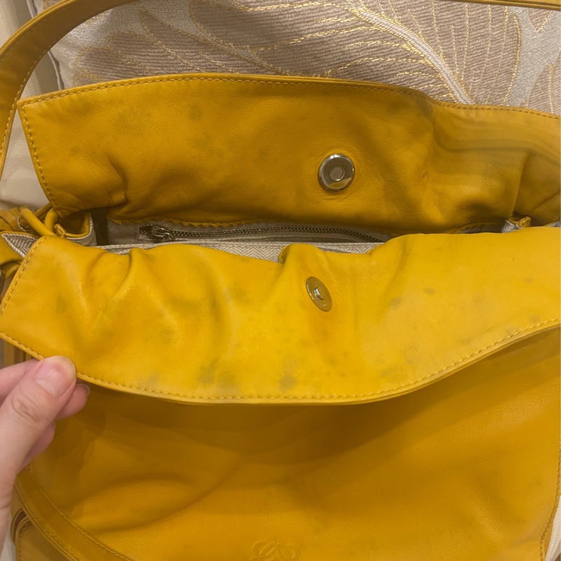 Loewe斜背、側背兩用包-21