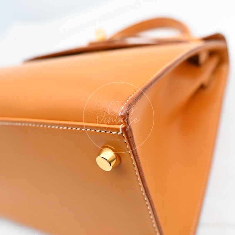 [Pre-owned] Hermes Kelly 28 Natural Sable Chamonix GHW Stamp Square G-14