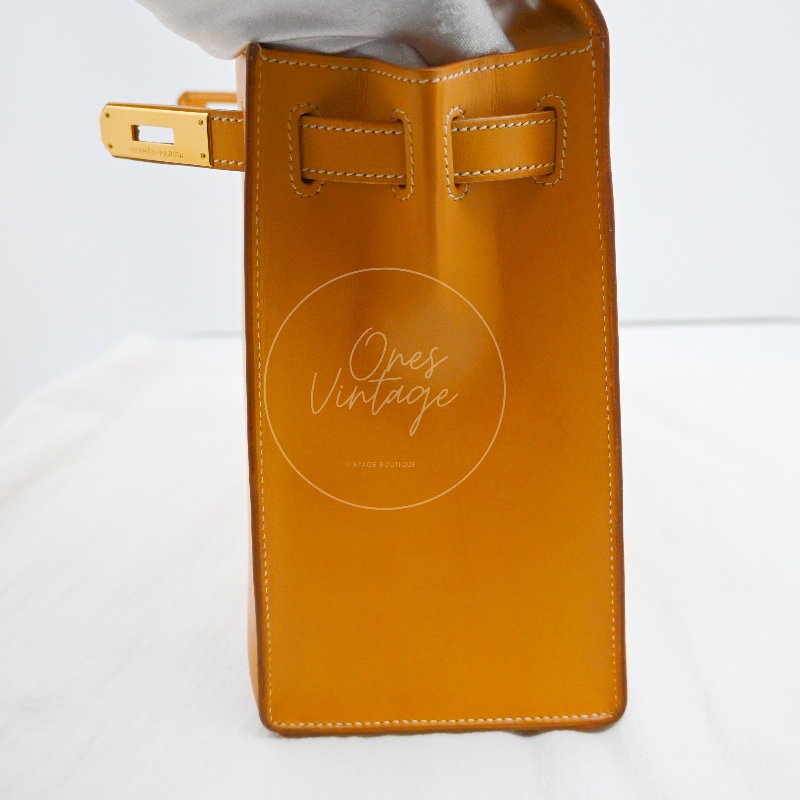 [Pre-owned] Hermes Kelly 28 Natural Sable Chamonix GHW Stamp Square G-18