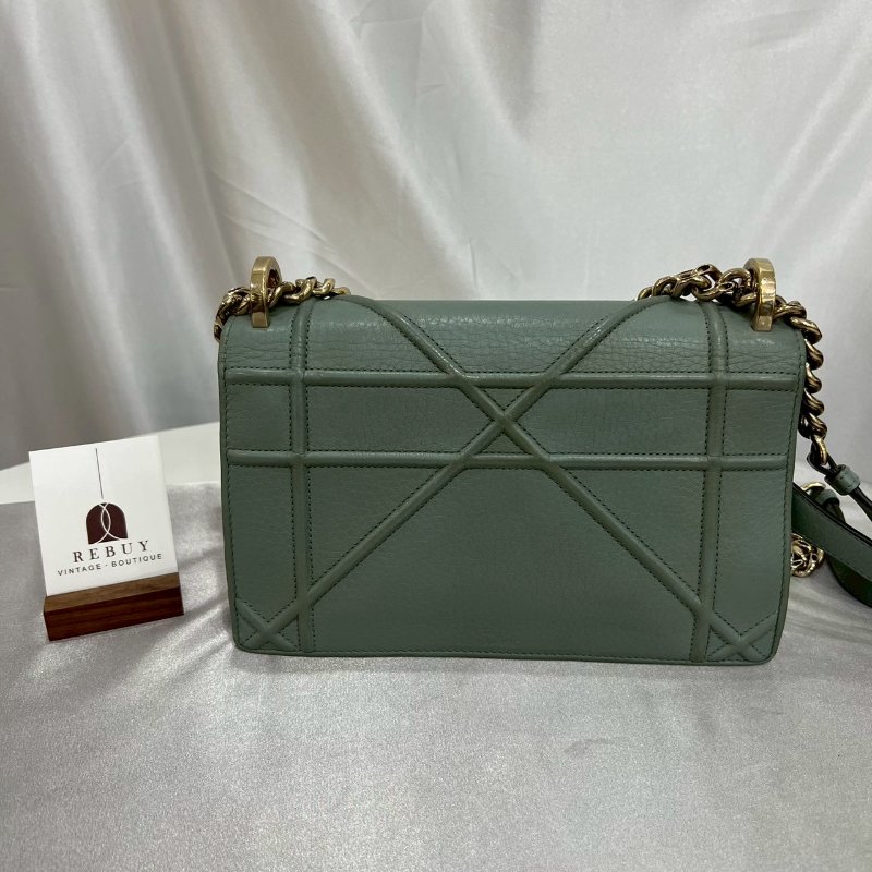 DIOR 湖水綠金扣盾牌包-1