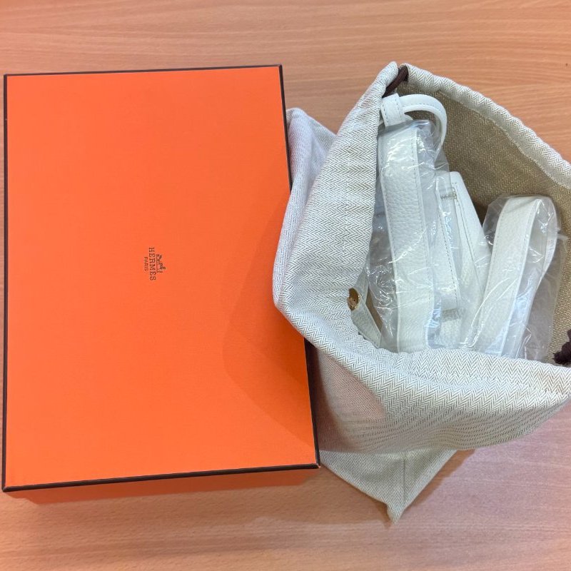 Hermes Mini Lindy 0U 白色 金扣 Stamp B-7