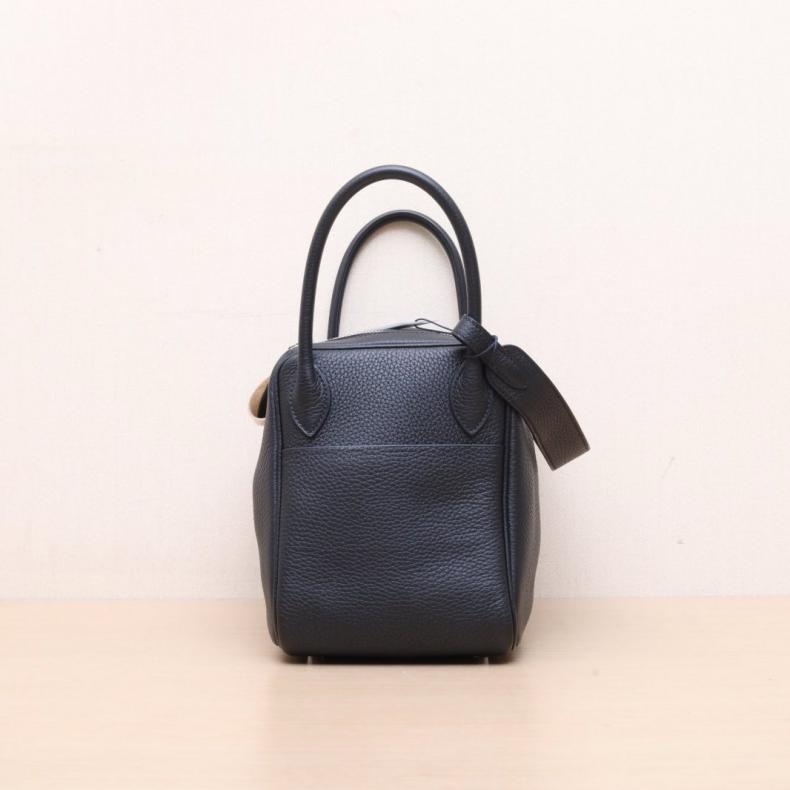 HERMES(愛馬仕) Lindy 30 89黑色 TC皮 W刻 銀扣-1