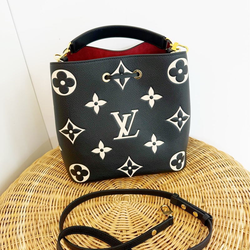 全新LV全皮黑米拼色NéoNoé MM水桶包M45497-4