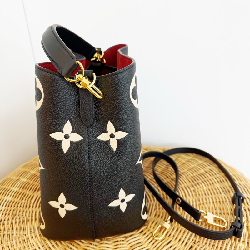 全新LV全皮黑米拼色NéoNoé MM水桶包M45497-5