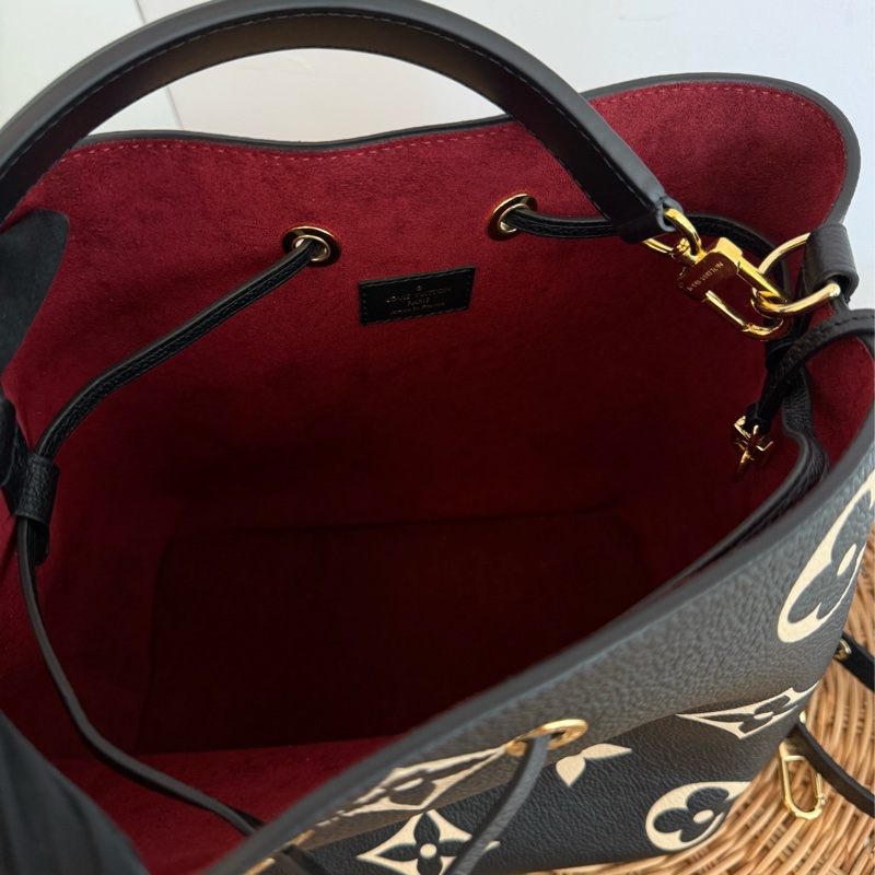 全新LV全皮黑米拼色NéoNoé MM水桶包M45497-17