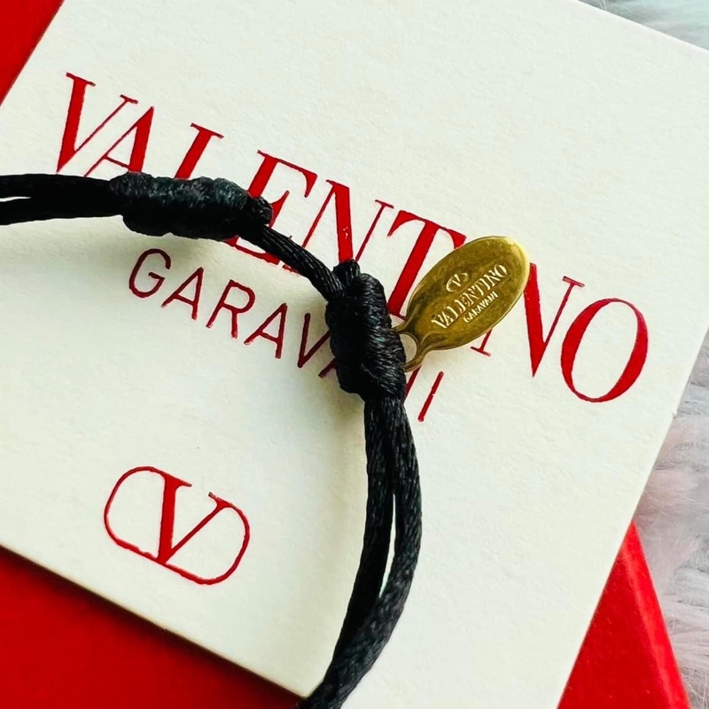Valentino Garavani Vlogo 幸運手繩 #現貨-10