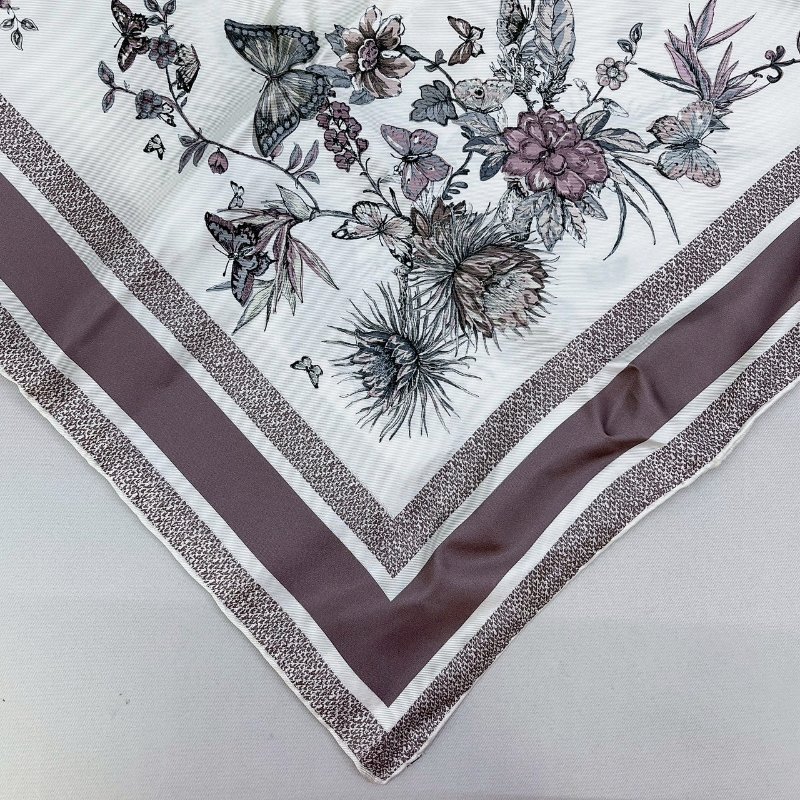 DIOR 全新桑蠶絲蝴蝶印花雙面絲巾-3