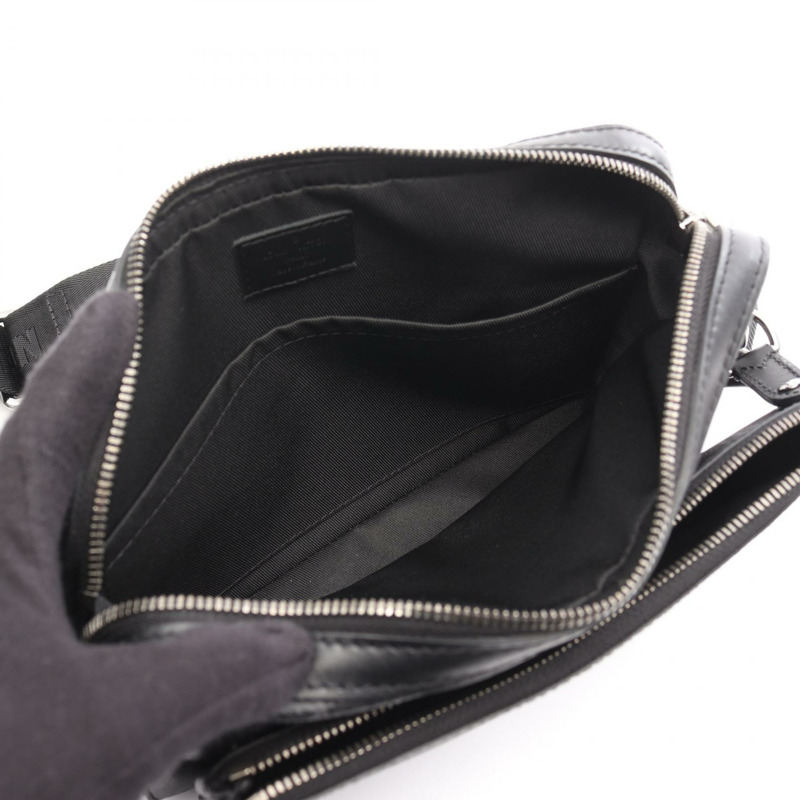 LOUIS VUITTON Trio Messenger 斜背包 M69443 Monogram Eclipse LV-2