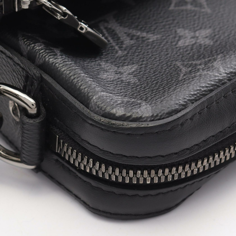 LOUIS VUITTON Trio Messenger 斜背包 M69443 Monogram Eclipse LV-5