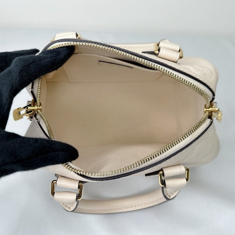 LV 奶油白全皮革壓紋Speedy 20-7