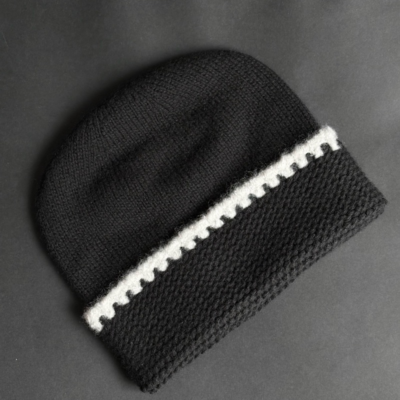 香奈兒 Chanel 經典款 cashmere 針織 毛帽  /冷帽/帽子/毛線帽 /黑底 白字 logo-12