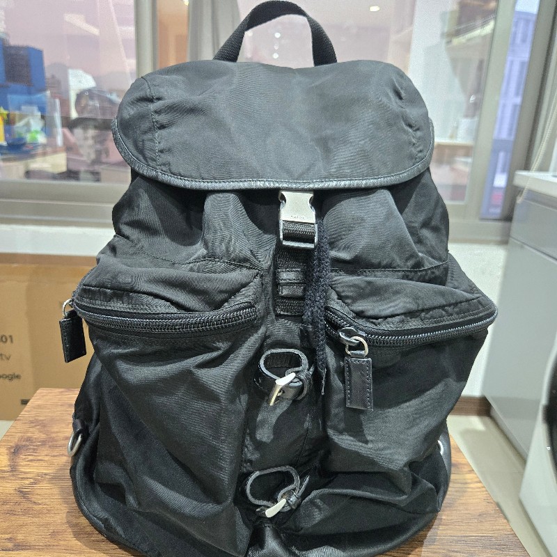 Prada 狀況良好 vintage 尼龍後背包 雙前口袋-9