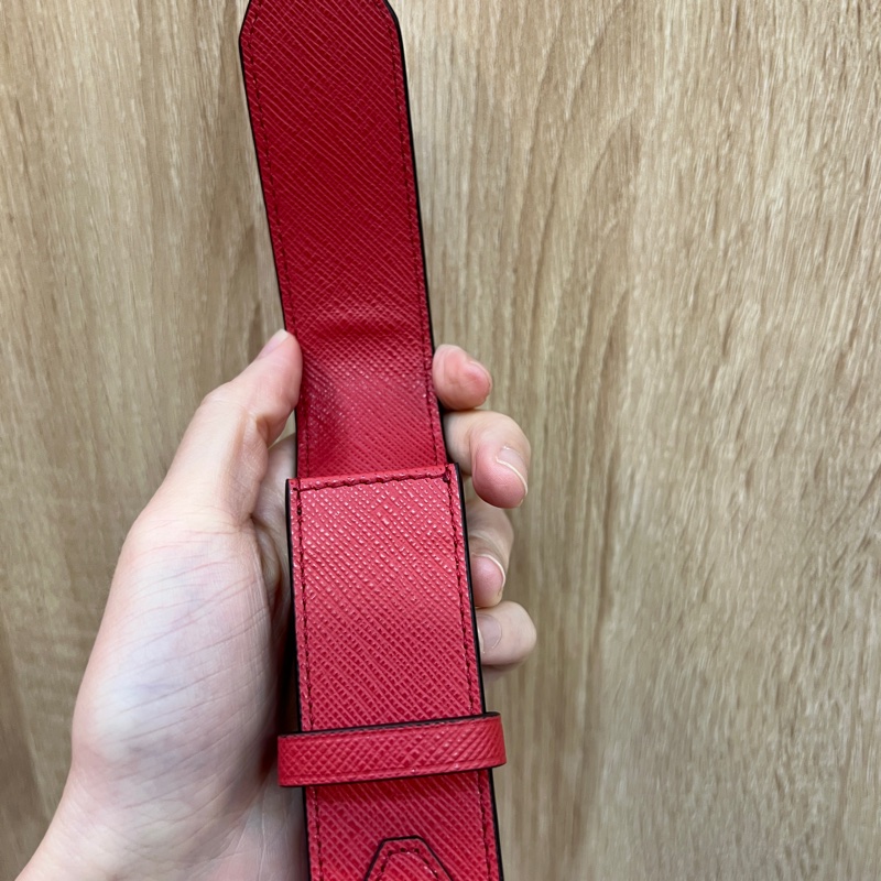 Montblanc 紅牛皮匠心系筆套-5