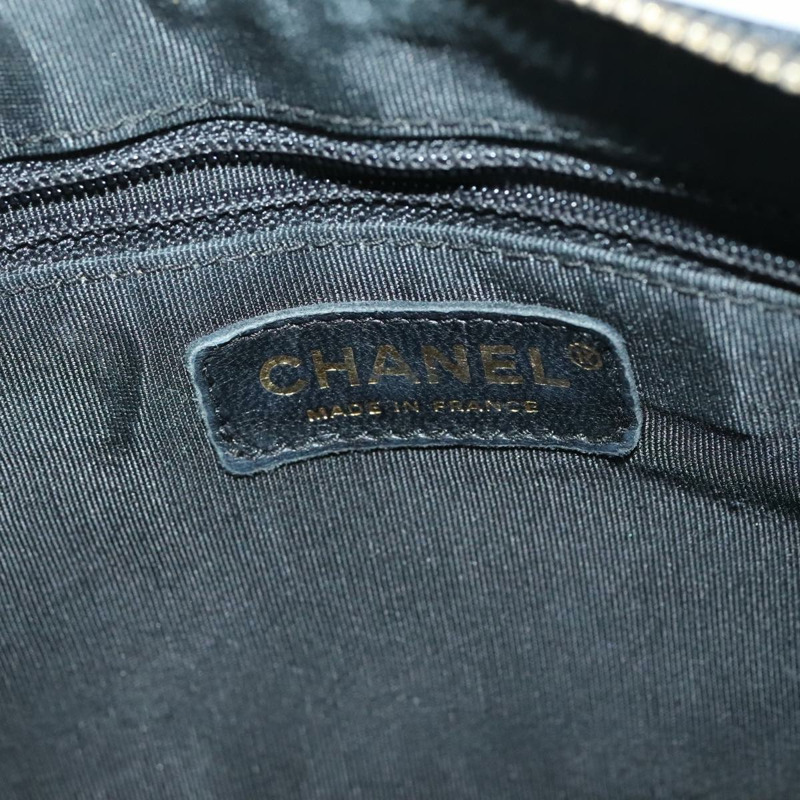 【日本直送】香奈兒 (CHANEL) 絎縫 COCO 標誌鏈單背包，魚子醬紋皮革，黑色，CC 標誌，正品編號 97733A-17