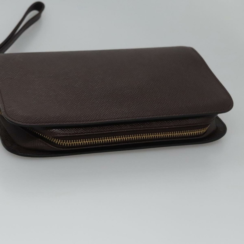 【日本直送】LOUIS VUITTON Taiga Baikal 手拿包 Acajou M30186 LV 正品 110354-4