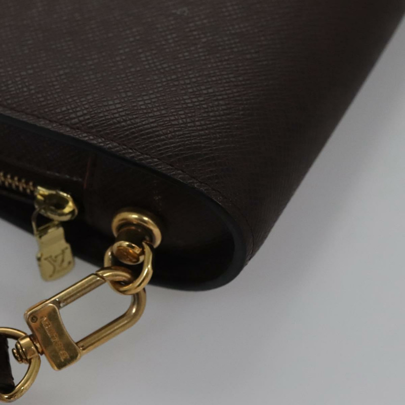 【日本直送】LOUIS VUITTON Taiga Baikal 手拿包 Acajou M30186 LV 正品 110354-14