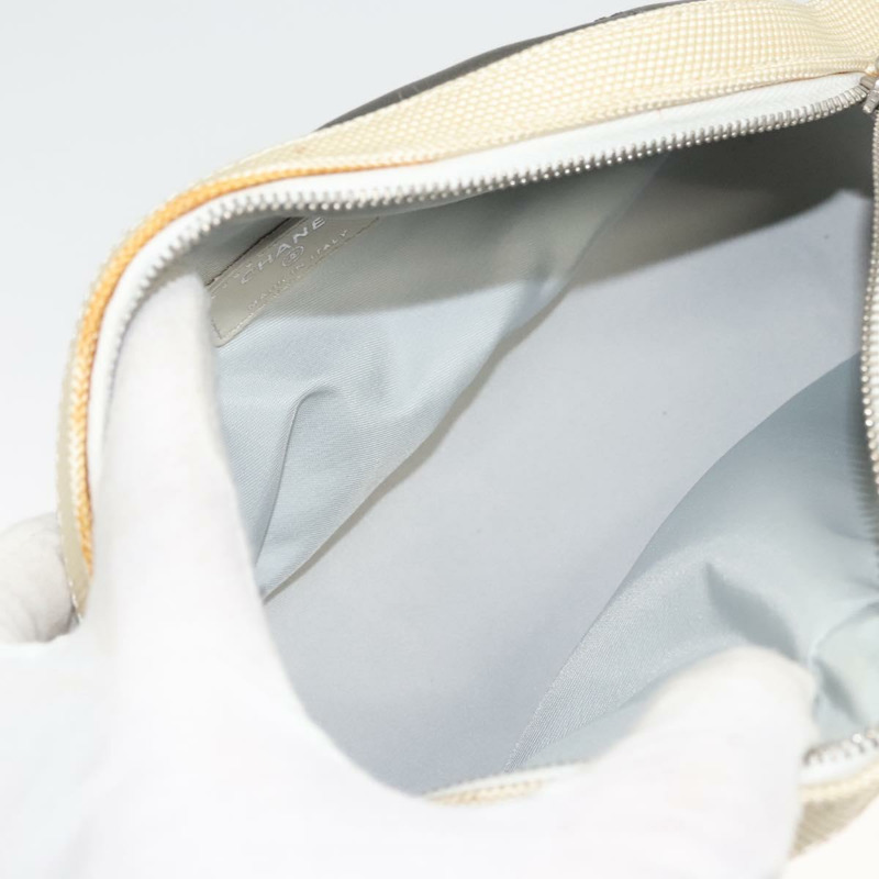 【日本直送】香奈兒雙色手拿包 PVC 皮革 灰 CC Auth BA1250-9