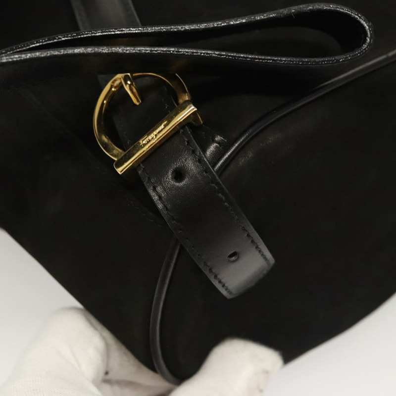【日本直送】Salvatore Ferragamo Gancini 背包 絨面革 黑金 正品 119454-17