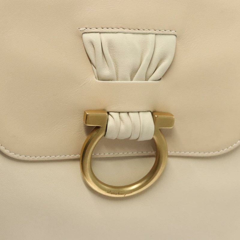 【日本直送】Salvatore Ferragamo Gancini 單肩包 皮革 象牙色 金色 正品 121471-9