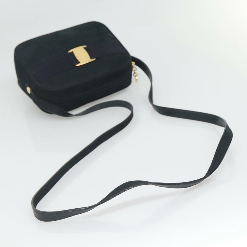 【日本直送】Salvatore Ferragamo Vala 單肩包 絨面革 海軍藍 金色 正品 gh061-6