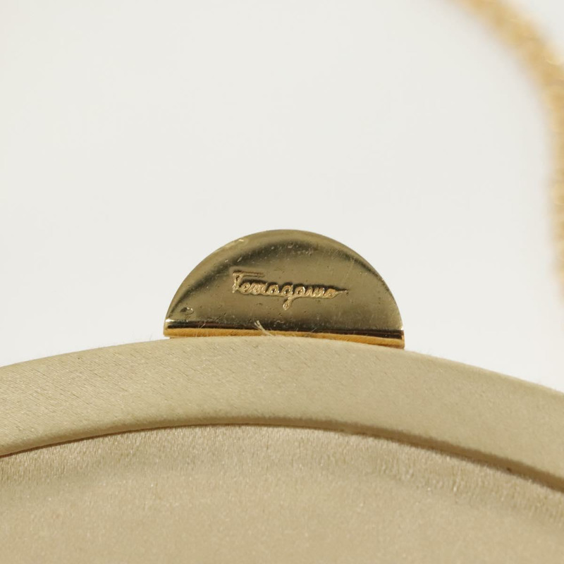 【日本直送】Salvatore Ferragamo 鏈條單肩包 緞面 米色金色 正品 123765-8