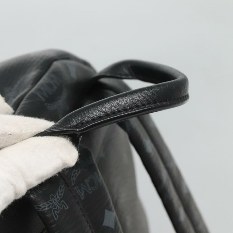 【日本直送】MCM Vicetos Logoogram 背包 PVC 皮革 黑色 銀色 正品 125033-6