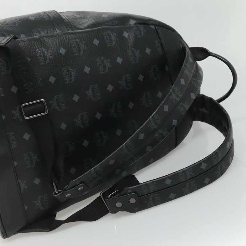 【日本直送】MCM Vicetos Logoogram 背包 PVC 皮革 黑色 銀色 正品 125033-8