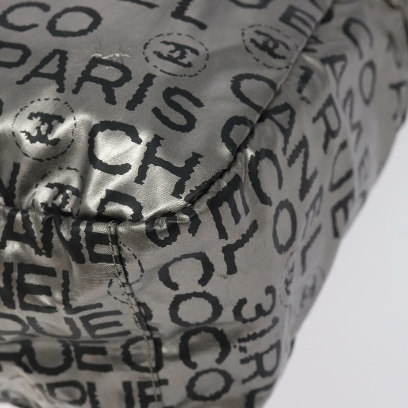 【日本直送】香奈兒 Unlimited 肩背包 尼龍 銀色 CC Auth 123569-8