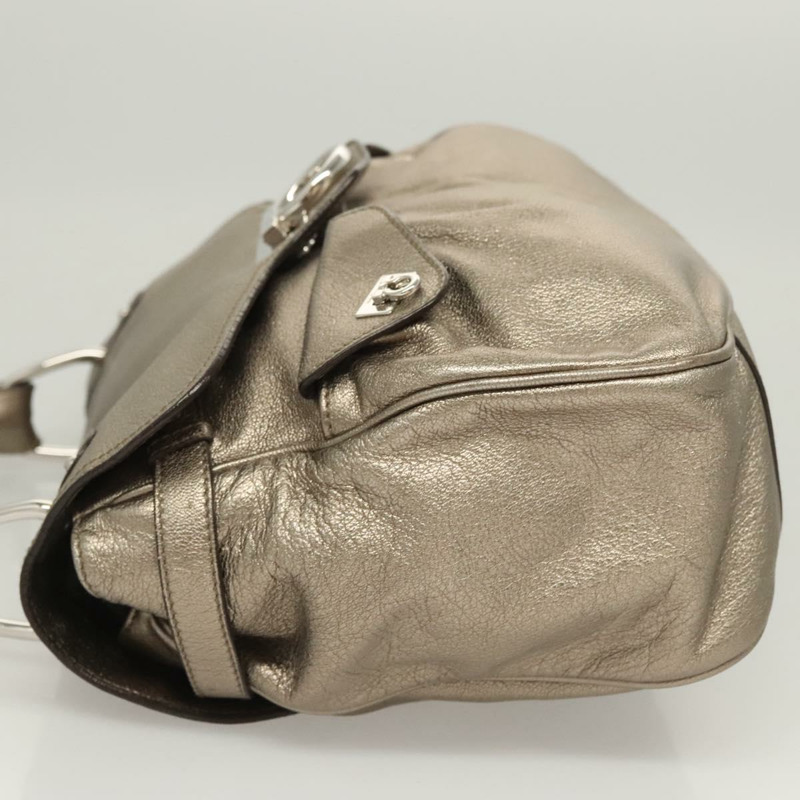 【日本直送】Salvatore Ferragamo Gancini 包款皮革香檳金銀色正品 BD2047-3