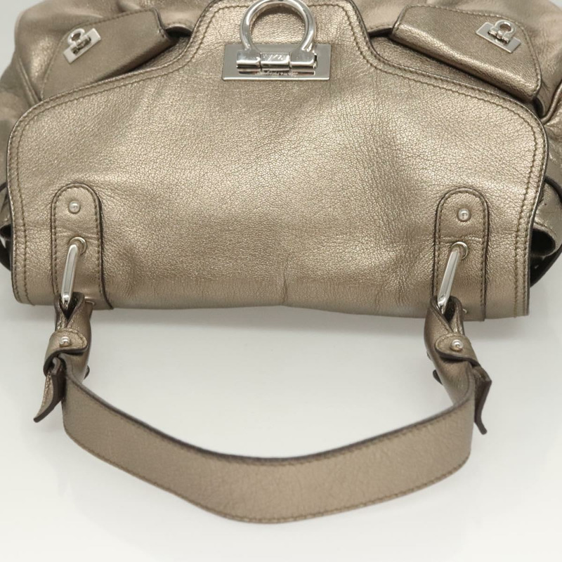 【日本直送】Salvatore Ferragamo Gancini 包款皮革香檳金銀色正品 BD2047-5