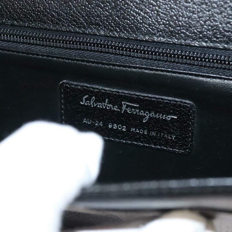 【日本直送】Salvatore Ferragamo 手拿包 皮革 黑銀 正品 118801-10