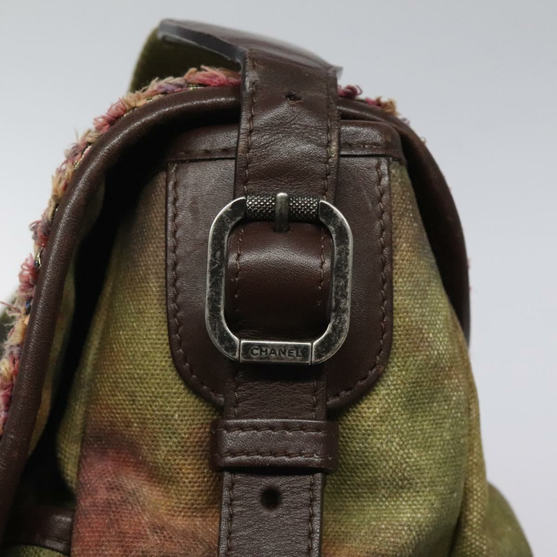 【日本直送】香奈兒刺繡塗鴉單背包 帆布皮革 卡其色 CC 標誌 Auth 121519SV-13