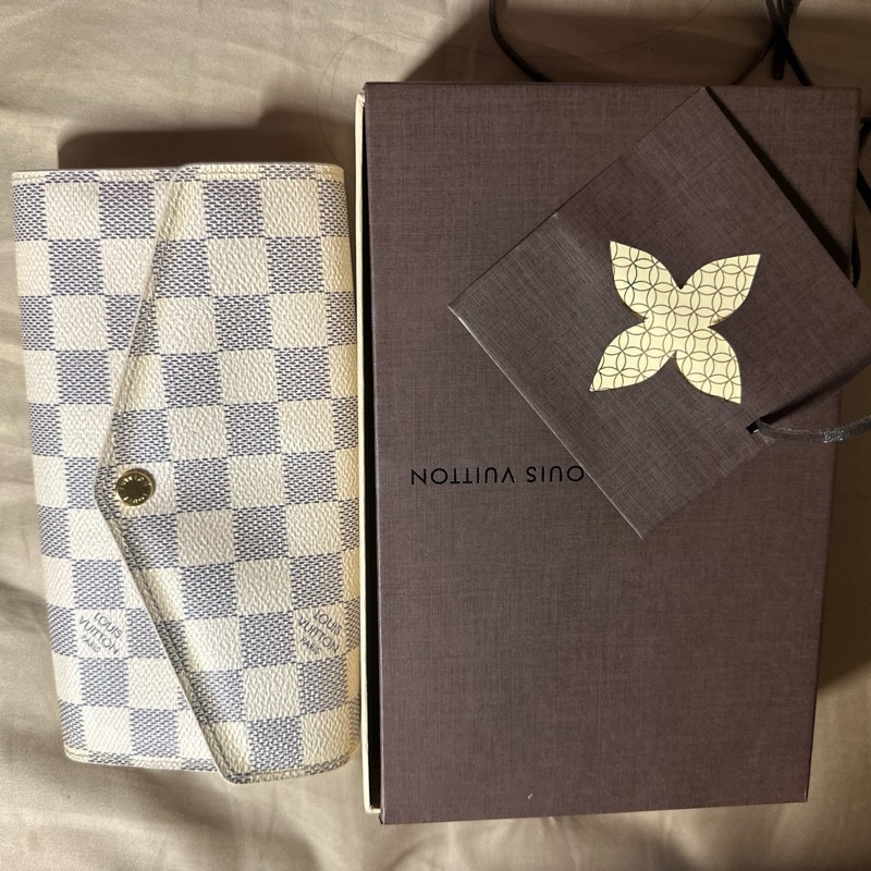 LV 路易威登白色棋盤格長夾皮夾-0