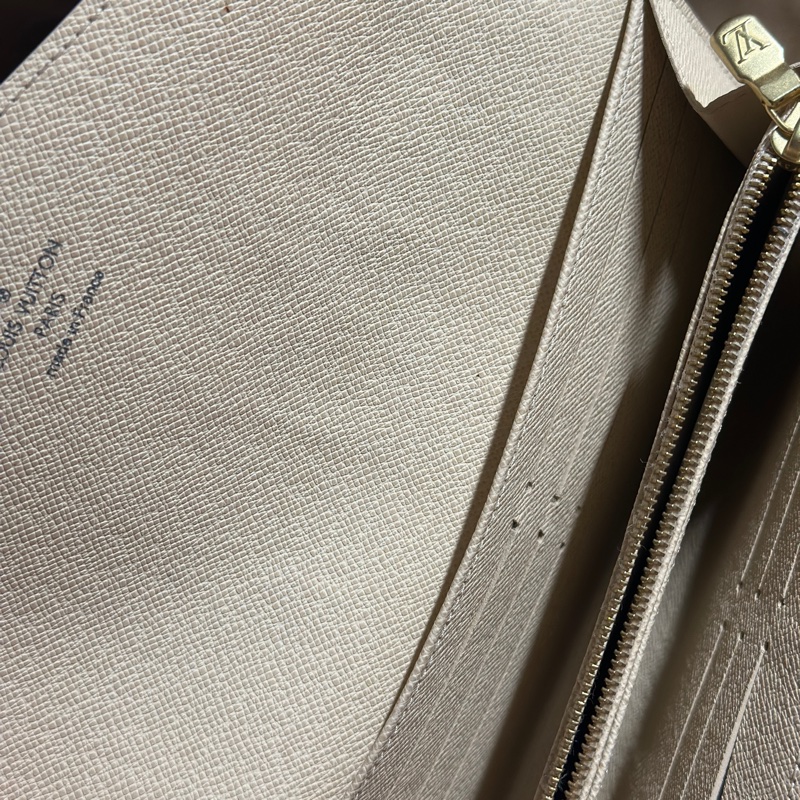 LV 路易威登白色棋盤格長夾皮夾-12