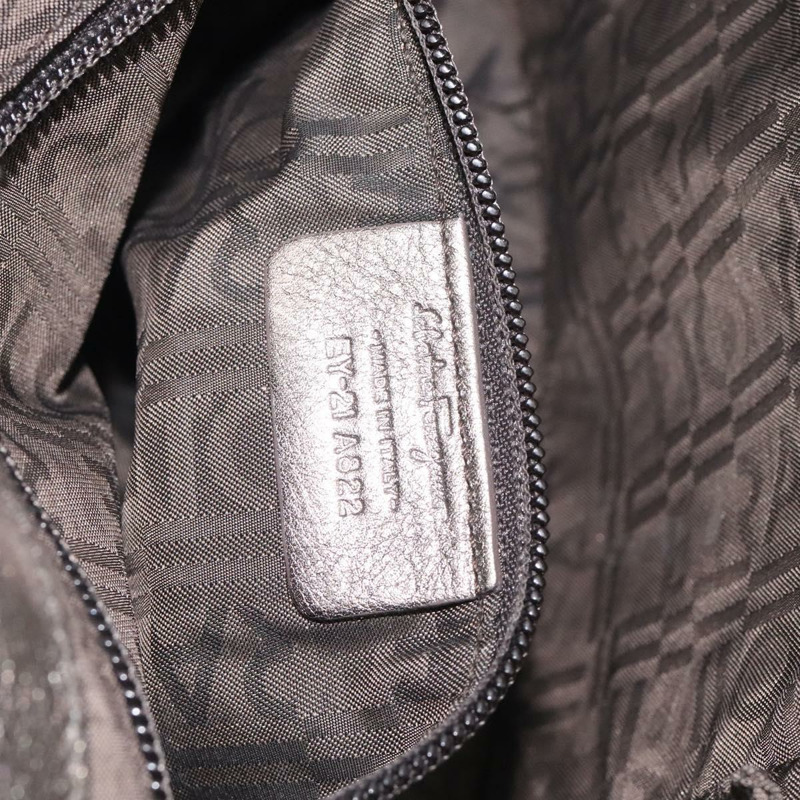 【日本直送】Salvatore Ferragamo Gancini 手袋 皮革 銀色 正品 121217-10