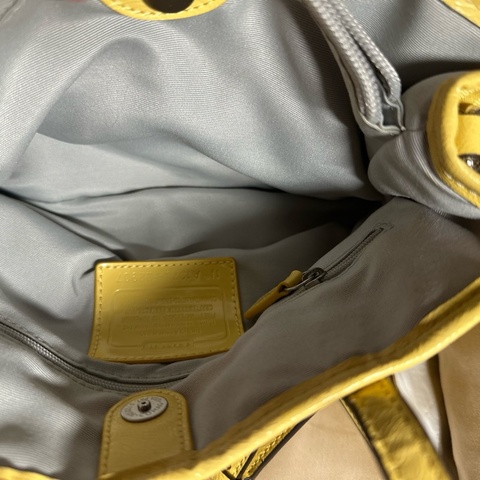 COACH SUNFLOWER YELLOW 標誌性提花手提包、斜背包