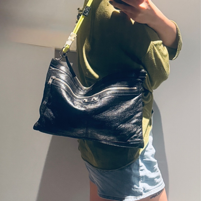 9成新巴黎世家balenciaga 大號手拿包-0