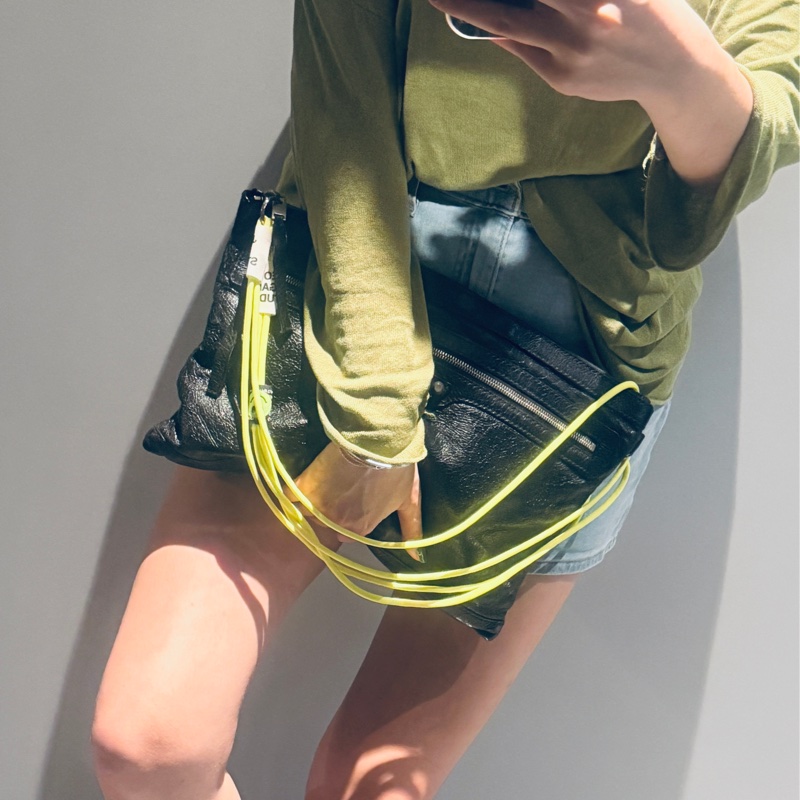 9成新巴黎世家balenciaga 大號手拿包-2