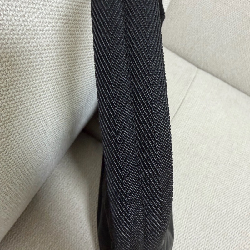 PRADA 三角形標誌牌 尼龍迷你手提包-9