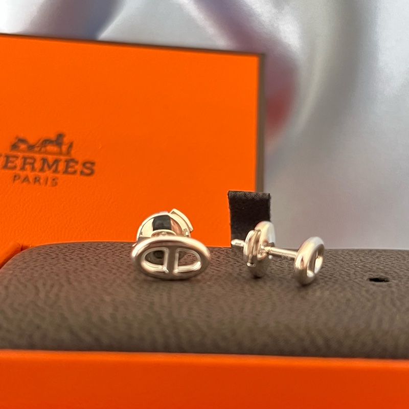 《我有個朋友在代購》愛馬仕豬鼻純銀耳環-4