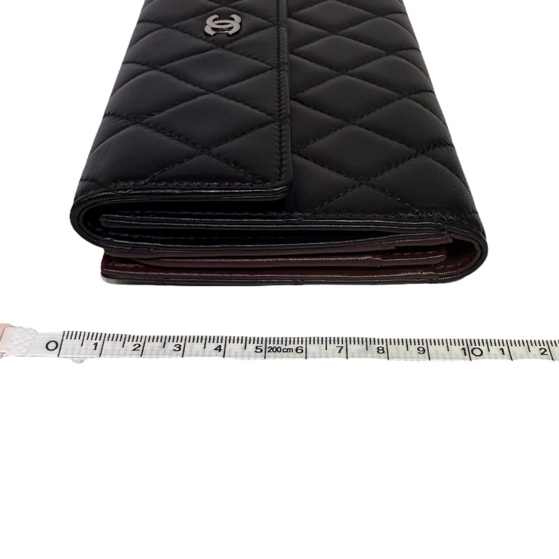 【美收精品】CHANEL 黑色羊皮菱格紋長夾 3-69-16