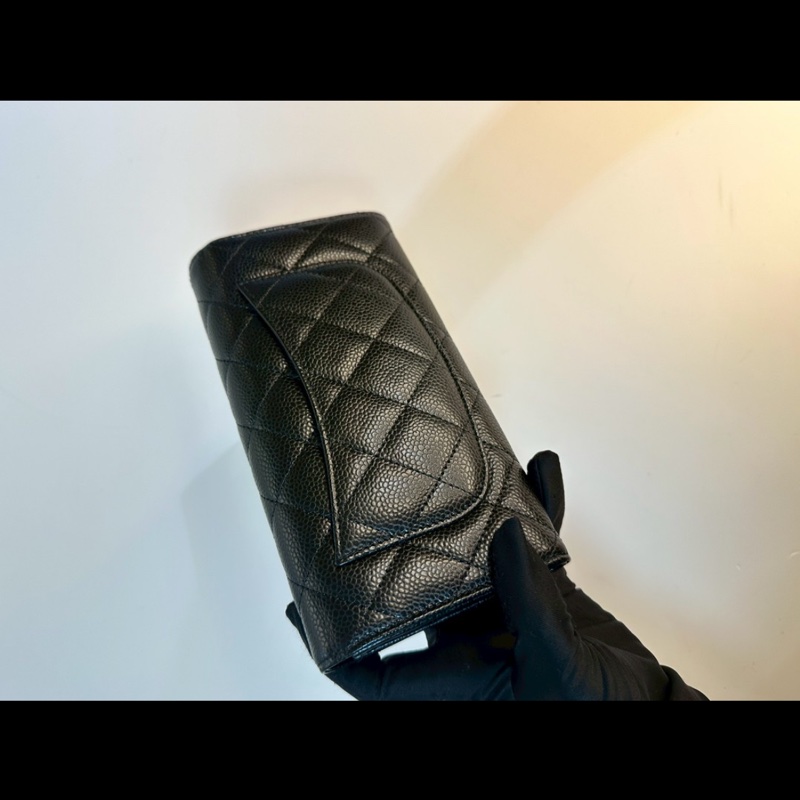 Chanel 荔枝皮翻蓋長夾 黑金-7
