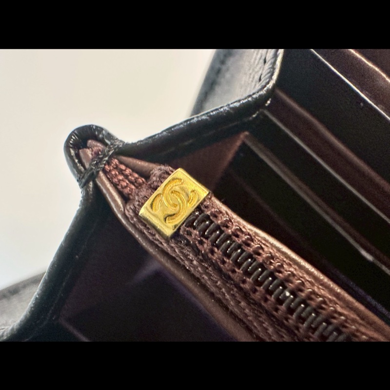 Chanel 荔枝皮翻蓋長夾 黑金-16