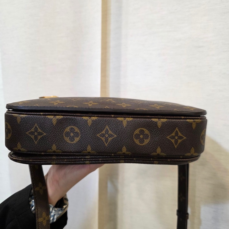 LV 原花金釦手提斜背郵差包M44875-4